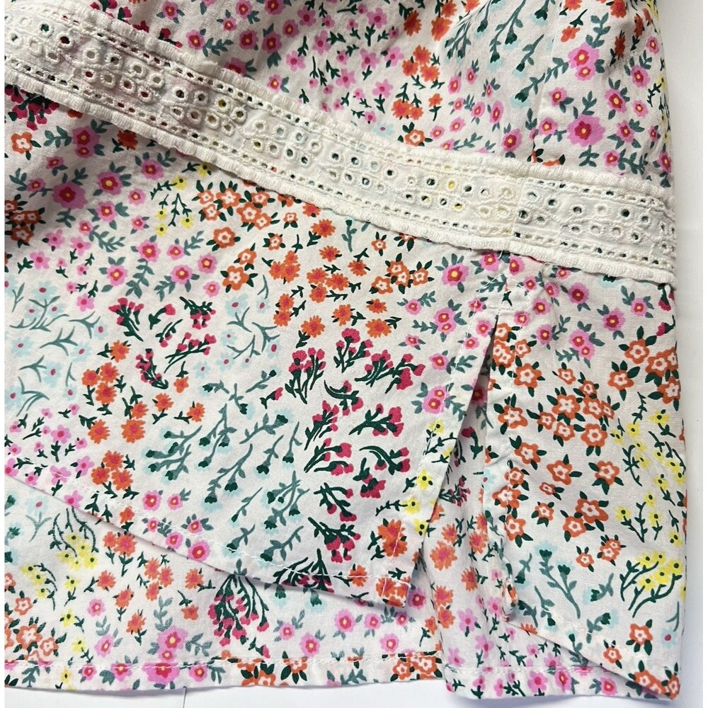 Lands End Womens Tall Size S/T Small Floral Crochet Cotton Keyhole Top Tunic - Picture 3 of 13